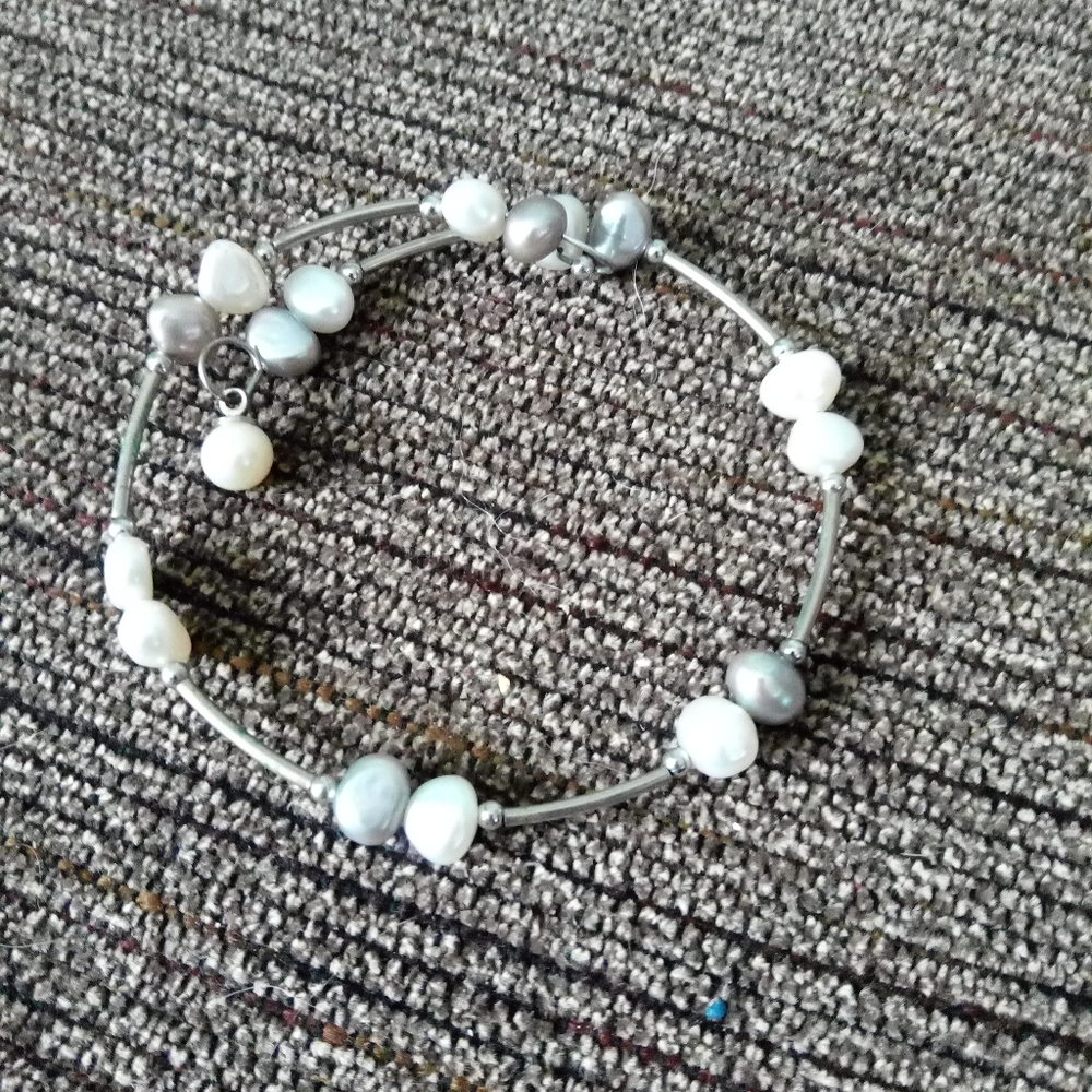 Vantel pearl wrap bracelet.